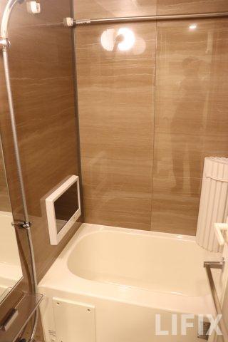 バス・シャワールーム　風呂