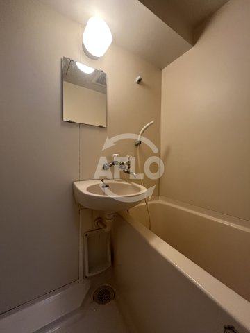 バス・シャワールーム　セントラル淀川　浴室