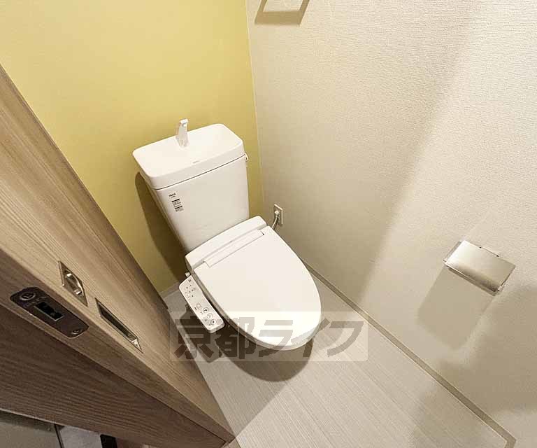 建物外観　・建築中