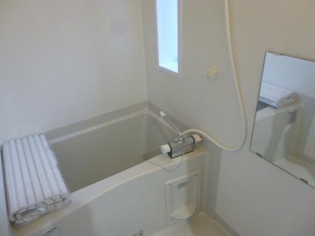 バス・シャワールーム　バスルーム