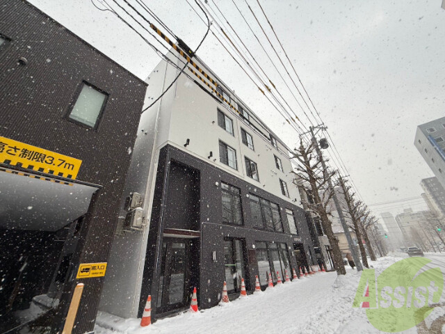 建物外観　札幌市中央区南７条西「Ｒｅｓｉｔｒｕｓｔ」