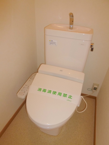 トイレ　★温水洗浄便座付き★