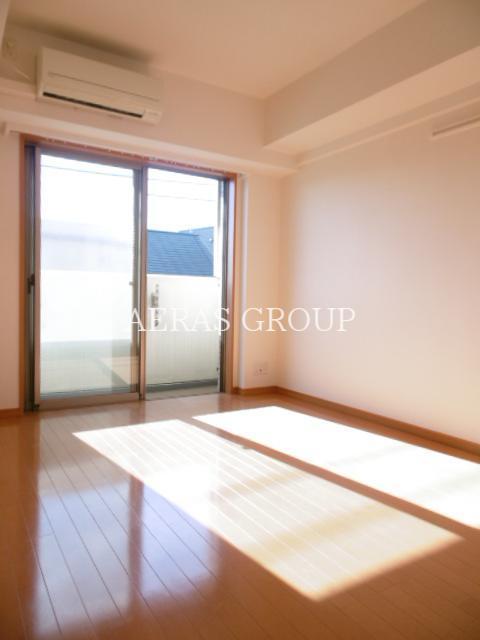 居室・リビング　同仕様写真