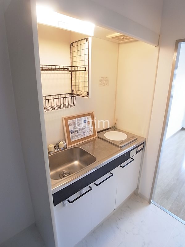 キッチン　別部屋のお写真です。ご参考までに！