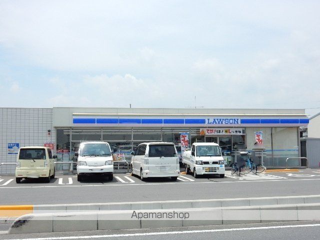 コンビニ　ローソン古新田店（コンビニ）まで682m