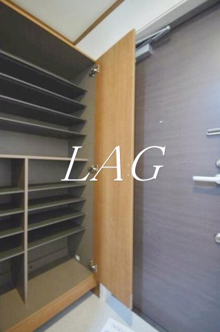 玄関　玄関です。