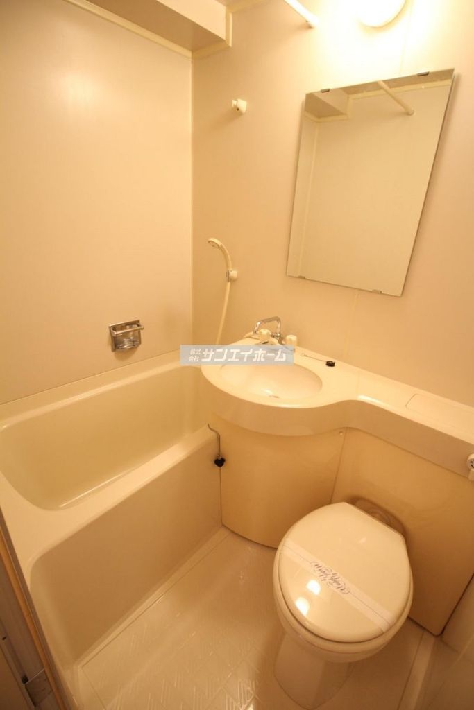 バス・シャワールーム　同タイプ