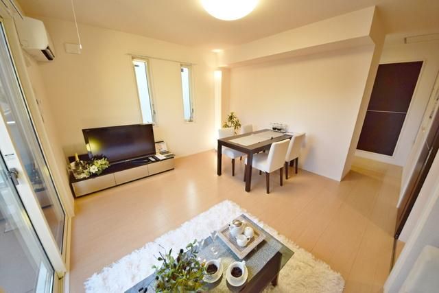 居室・リビング　★リビングスペース：モデルハウス仕様★