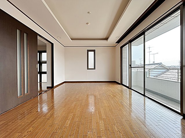 居室・リビング　リビング