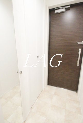 玄関　玄関です。