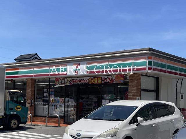 コンビニ　セブン-イレブン 調布品川通り店（コンビニ）まで369m