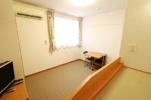 居室・リビング　退寮をお考えの方には家具家電付きがおススメ！