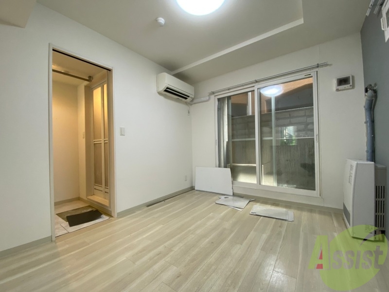 居室・リビング　広くてきれいなリビングです！快適に過ごせそうですね。