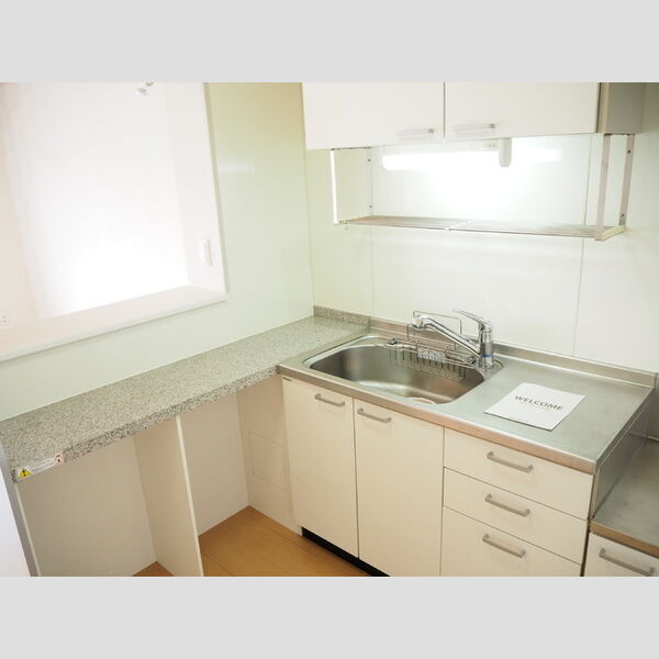 キッチン　サイドカウンター付キッチン