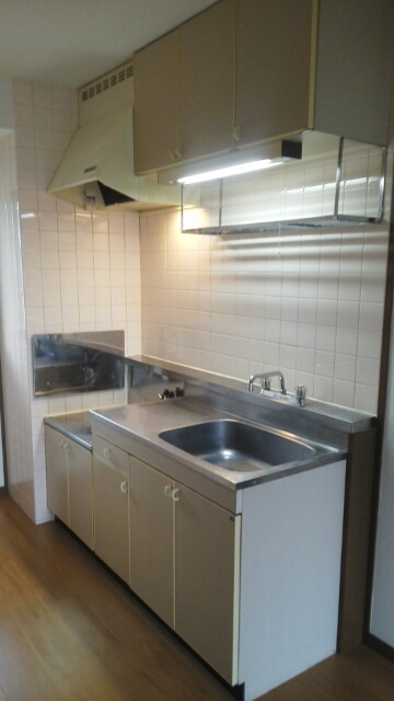 キッチン　★収納たっぷりのキッチン★