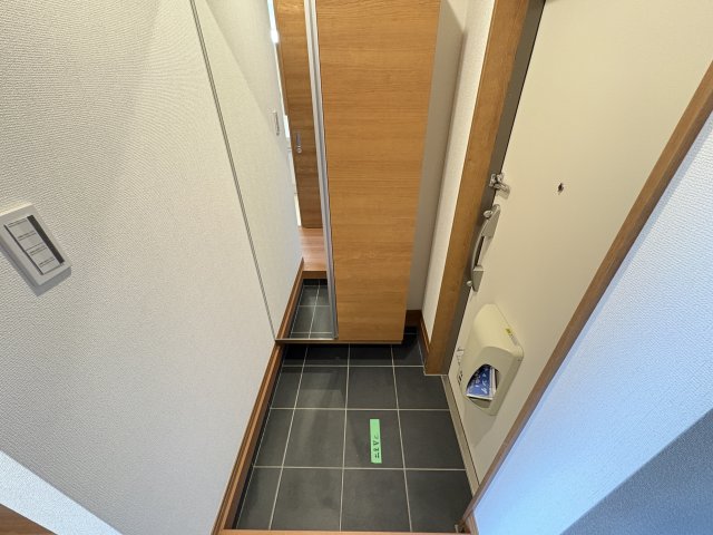 玄関　※別部屋のイメージ写真です。