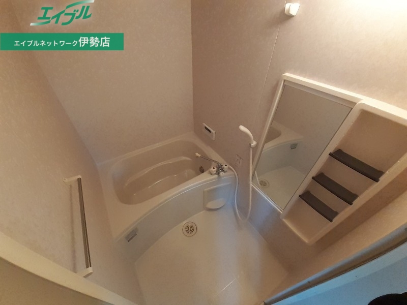 バス・シャワールーム　別部屋参考写真です