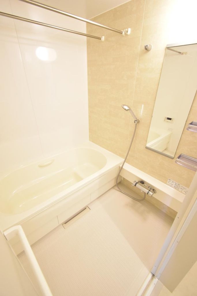 バス・シャワールーム　★お問い合わせはタウンハウジング町田店まで★