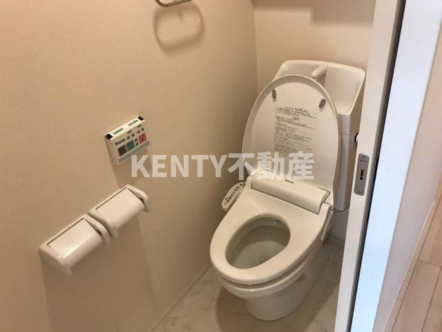 トイレ　シャワー付トイレ