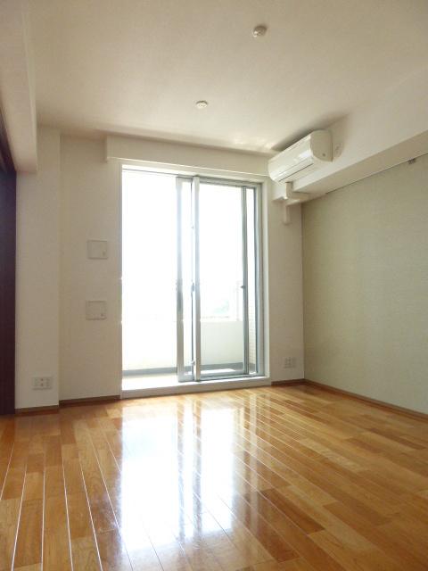 居室・リビング　居室※別部屋参考写真