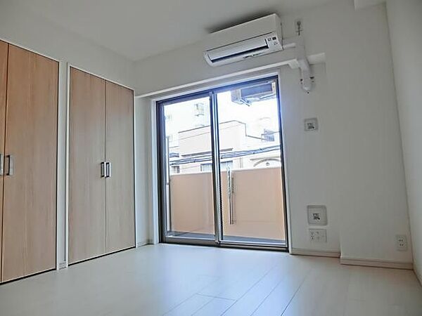 居室・リビング　別部屋画像参照