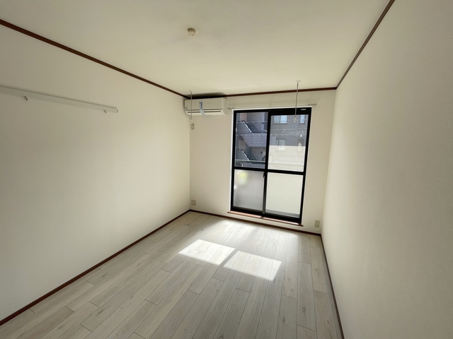 居室・リビング　★南向き陽当り良好です★