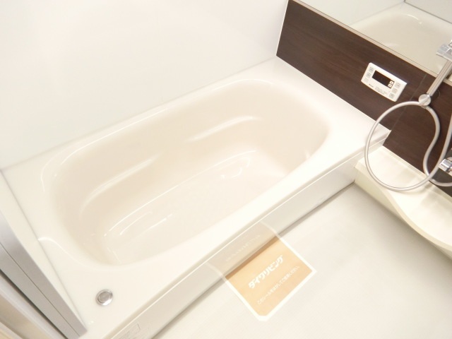 バス・シャワールーム　追い焚き　浴室乾燥機付バスルーム