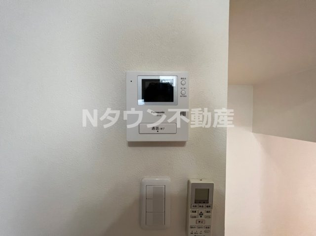 セキュリティ　モニター付きインターフォンです