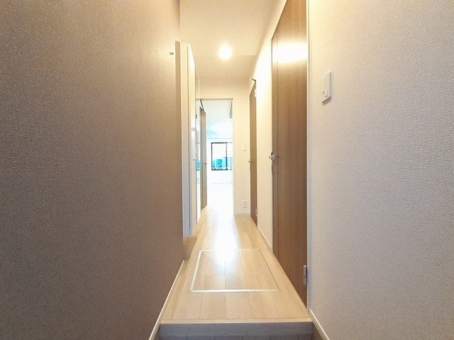 玄関　シンプルで使いやすい玄関です