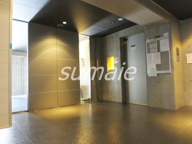 ロビー　お洒落なエントランスロビーです♪