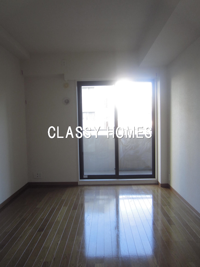 居室・リビング　2003年竣工 アーマックス大井町：居室