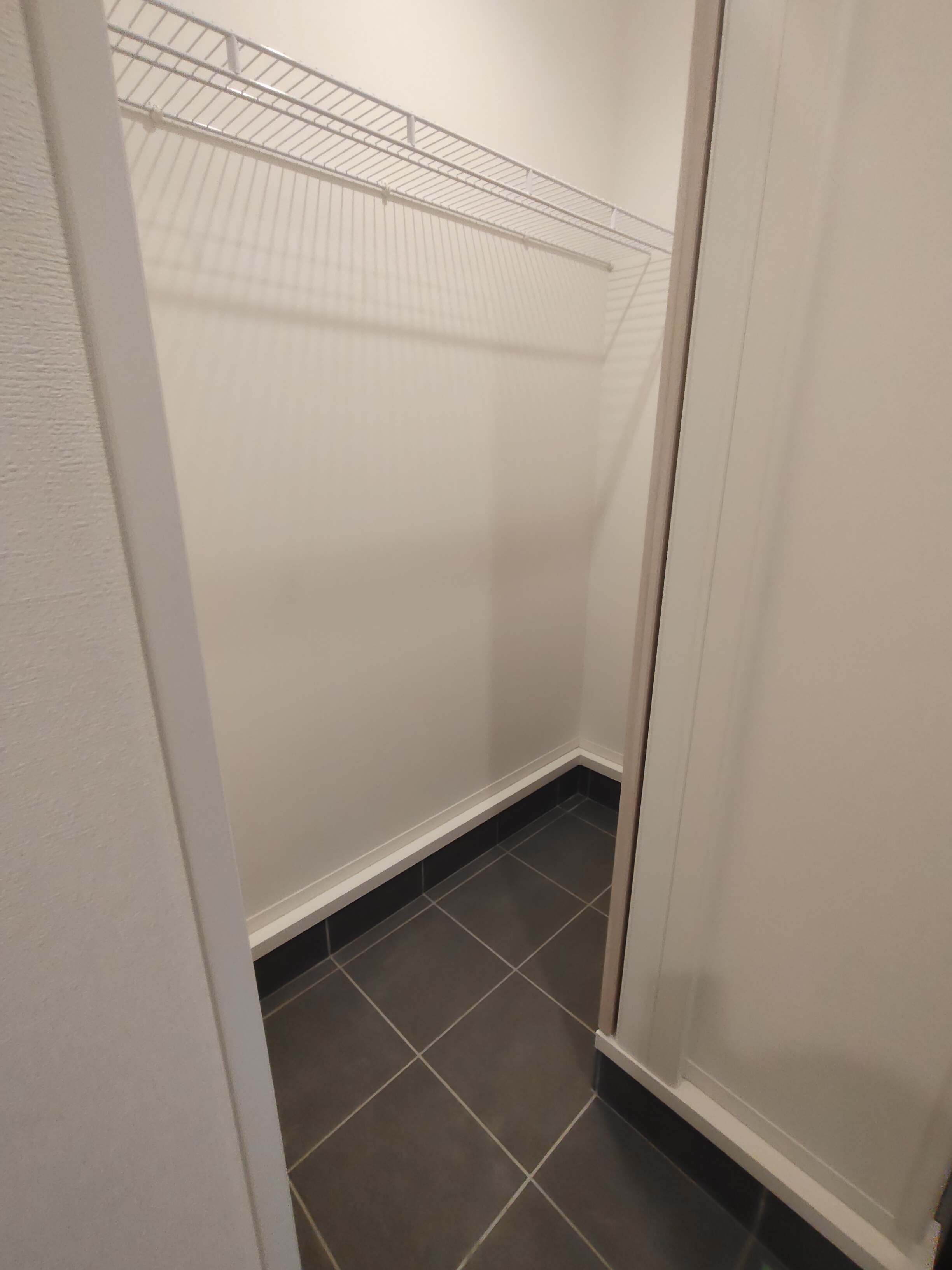 その他設備　玄関土間収納