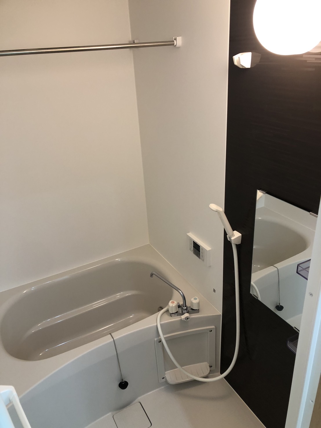 バス・シャワールーム　（参考）他室の写真を使用しています。現況優先となります。