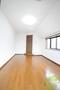 居室・リビング　明るいお部屋でゆったりとした生活を