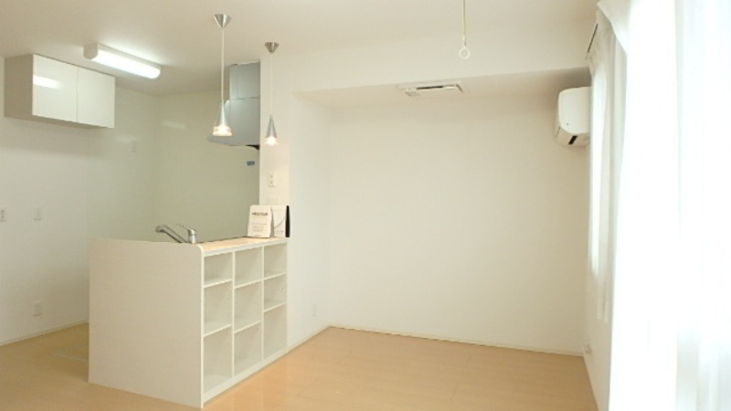 居室・リビング　図面と現状に相違がある場合には現状を優先