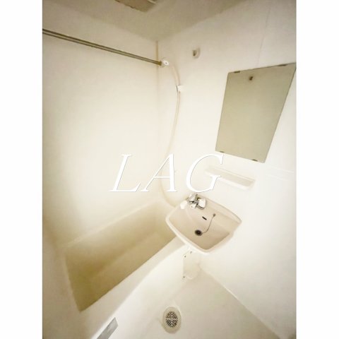 バス・シャワールーム　お風呂です。