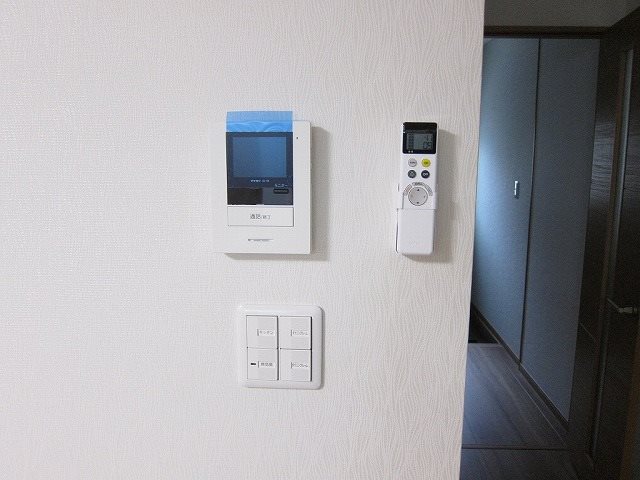 セキュリティ　1階共用TVモニターホン