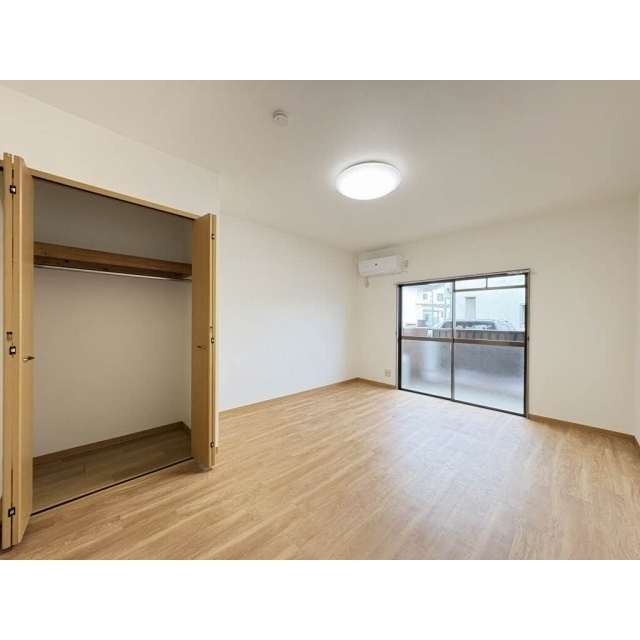 居室・リビング　洋室