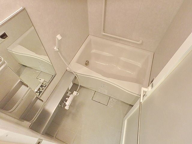 バス・シャワールーム　★追焚付きバスルーム★