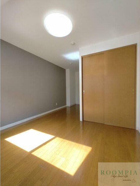 居室・リビング　同タイプの別のお部屋です。