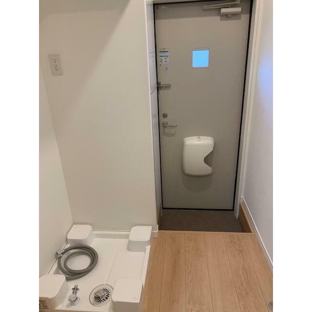 玄関　物件画像