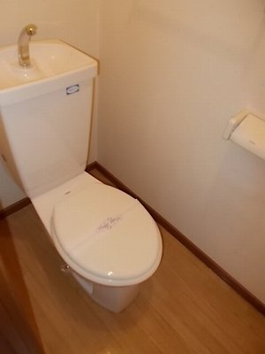 トイレ　シンプルで使いやすいトイレです