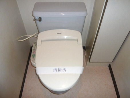 トイレ　参考写真です