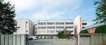 中学校　新座市立第四中学校（中学校）まで922m