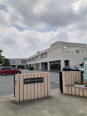 小学校　伊勢崎市立三郷小学校（小学校）まで1200m