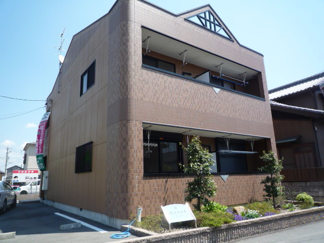 建物外観　外観写真（昼）