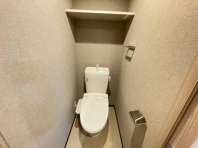 トイレ　※写真は８０３号室です。