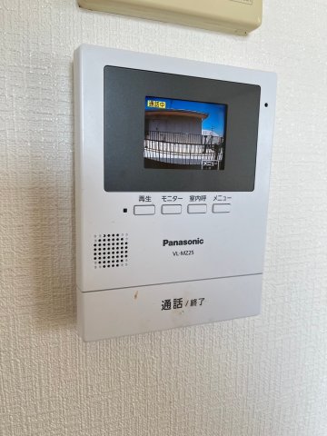 セキュリティ　同物件、別号室の写真です。