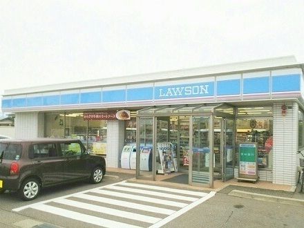 コンビニ　ローソン柏崎藤元町店（コンビニ）まで650m