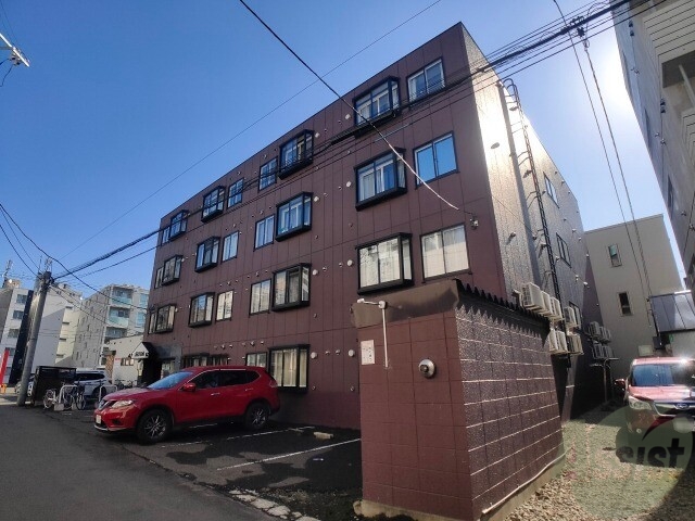 建物外観　札幌市中央区南７条西「カサブランカ」